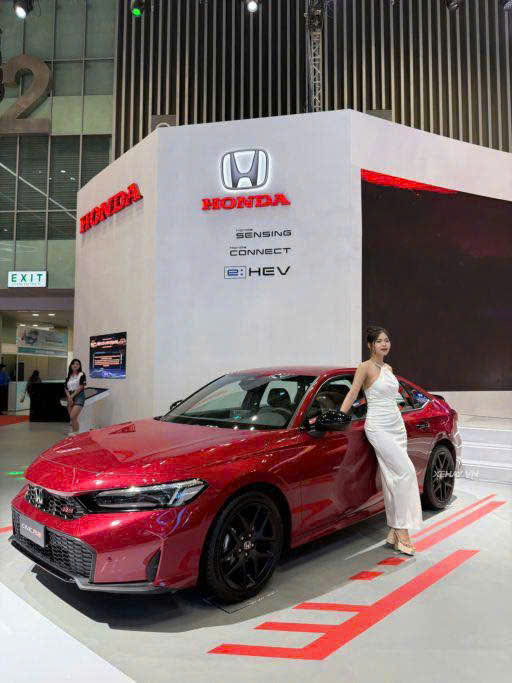 z5977563494138 cd8cbc771076805566ccb8eaae9cc9b4 Bảng Giá Lăn Bánh Khuyến Mãi Honda Civic 2025 tại Bình Dương Trong Tháng Với Nhiều Khuyến Mãi