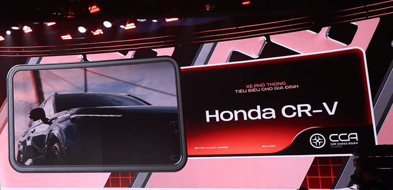 pic Honda CR-V vinh dự nhận giải thưởng “Xe phổ thông tiêu biểu cho gia đình” tại Lễ công bố và trao giải Better Choice Awards 2024