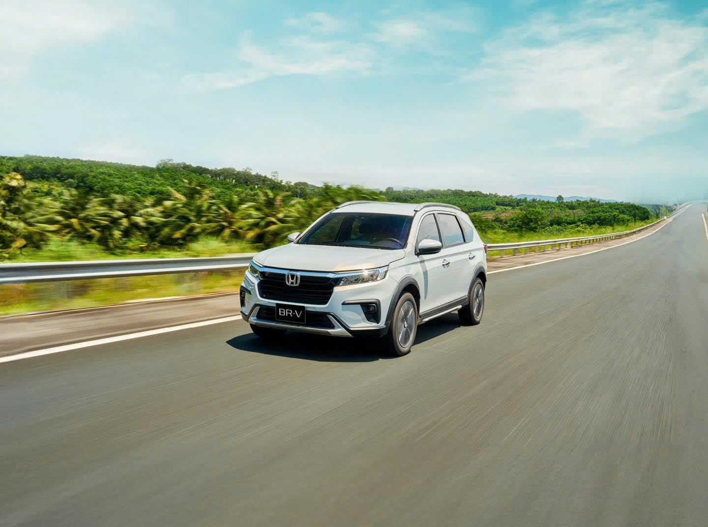 z5938993888602 b2becf55dbf1045e81bfdb68a4a3e61d Honda BR-V Không Gian Rộng Rãi - 7 Ghế Ngồi Thoải Mái - Giá lăn bánh tháng 10