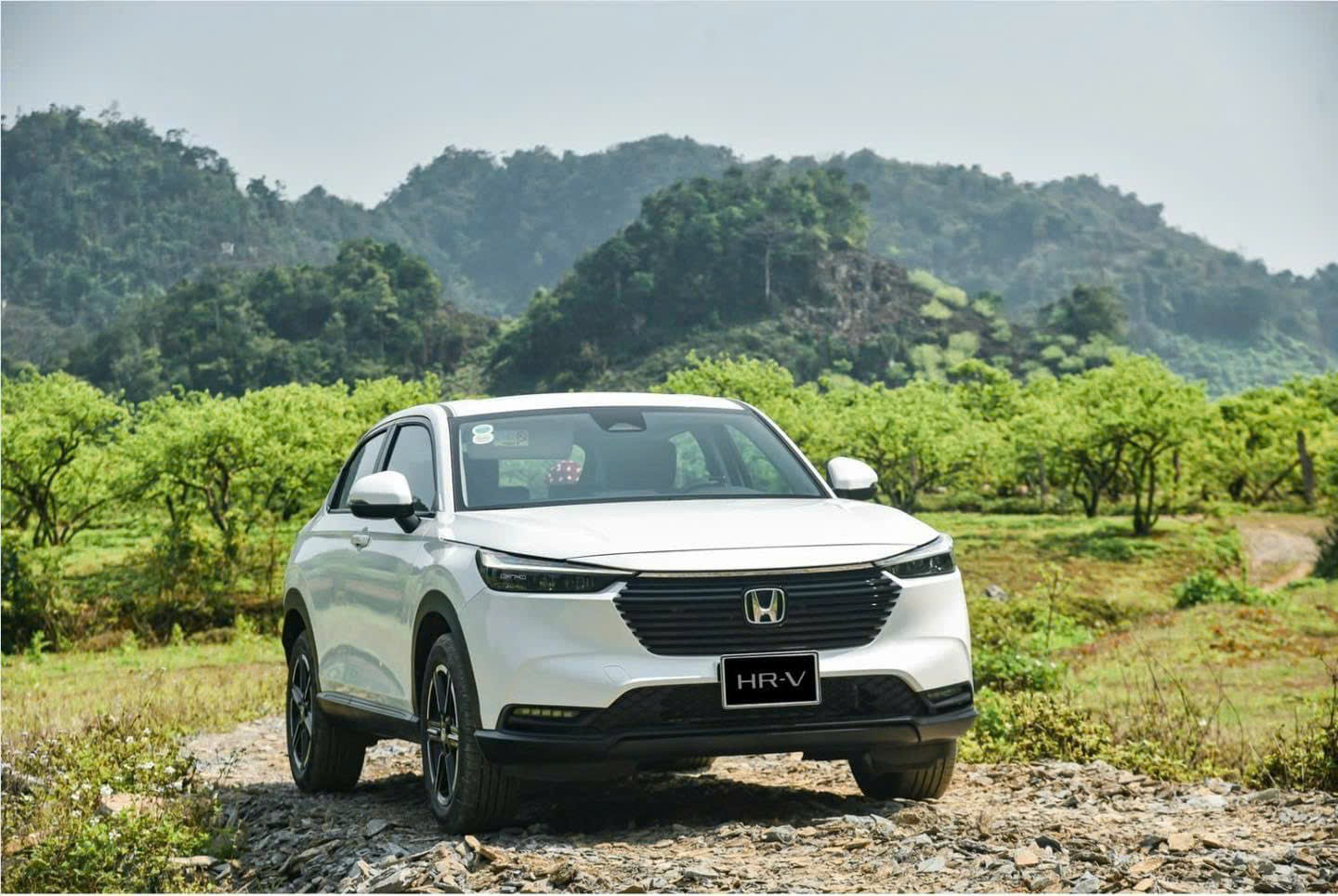 z5982301222300 ea7d65ec7145dd74b15c66c60764f687 1 CÁC LÝ DO ĐỂ BẠN MUA HONDA HR-V ĐANG CÓ SẴN TRONG THÁNG 12 TẠI HONDA Ô TÔ BÌNH DƯƠNG