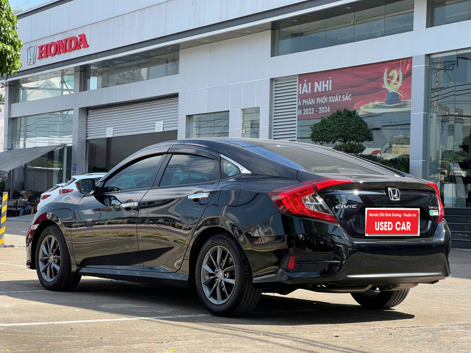 z5998237125472 2f5eb7a95386fc147b5e1537ff69cc21 Bán xe Honda Civic 2020 Bản G - Chạy chỉ 68.000 km - Nhập khẩu Thái Lan - Xe gia đình sử dụng, như mới