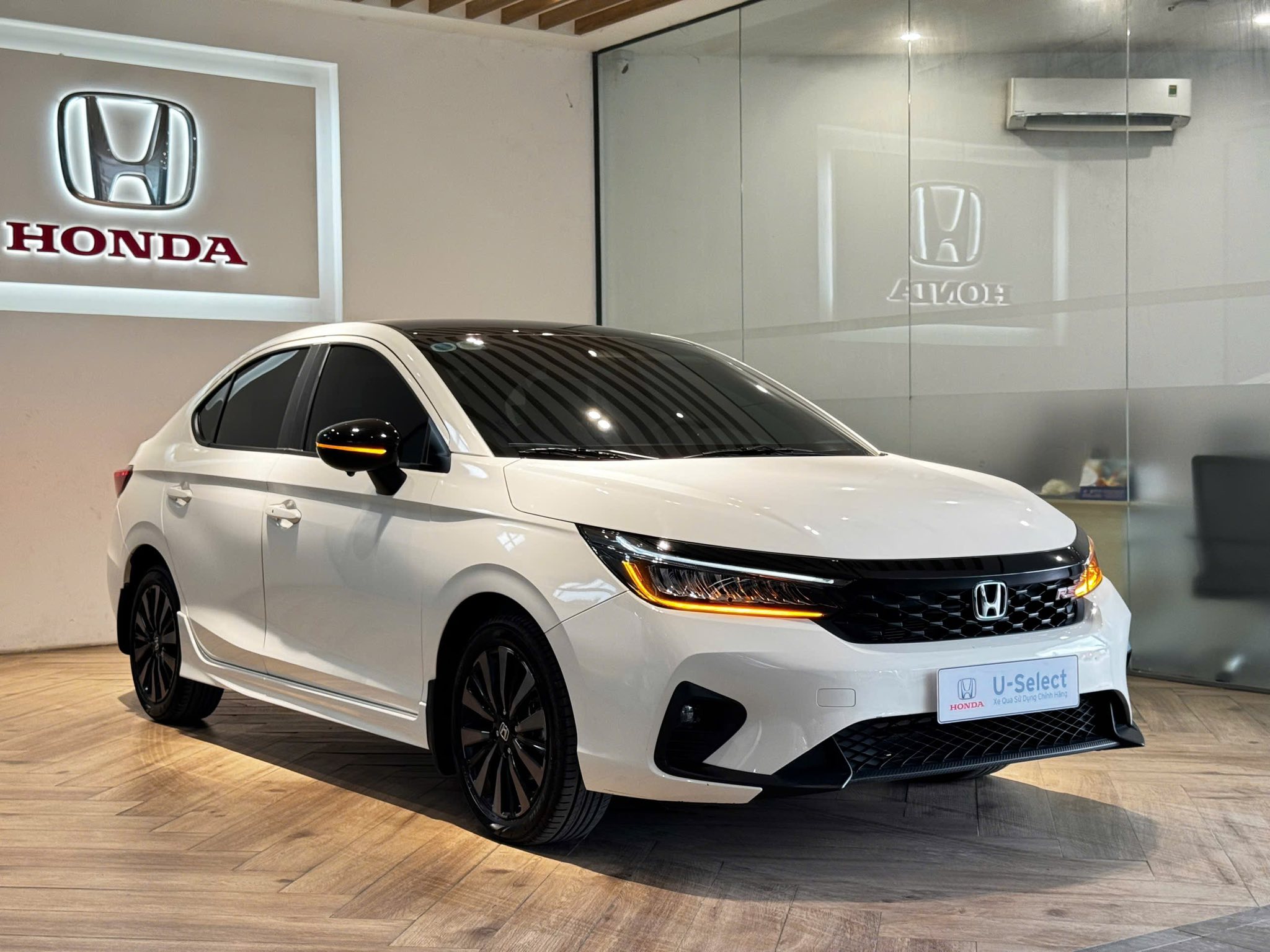 500057616 24633675582889201 4648992135340886073 n Honda Ôtô Bình Dương ra mắt Chương trình Xe qua sử dụng chính hãng tại hệ thống Nhà Phân phối Ủy quyền U-Select và Chương trình Bảo hiểm Thương hiệu Honda