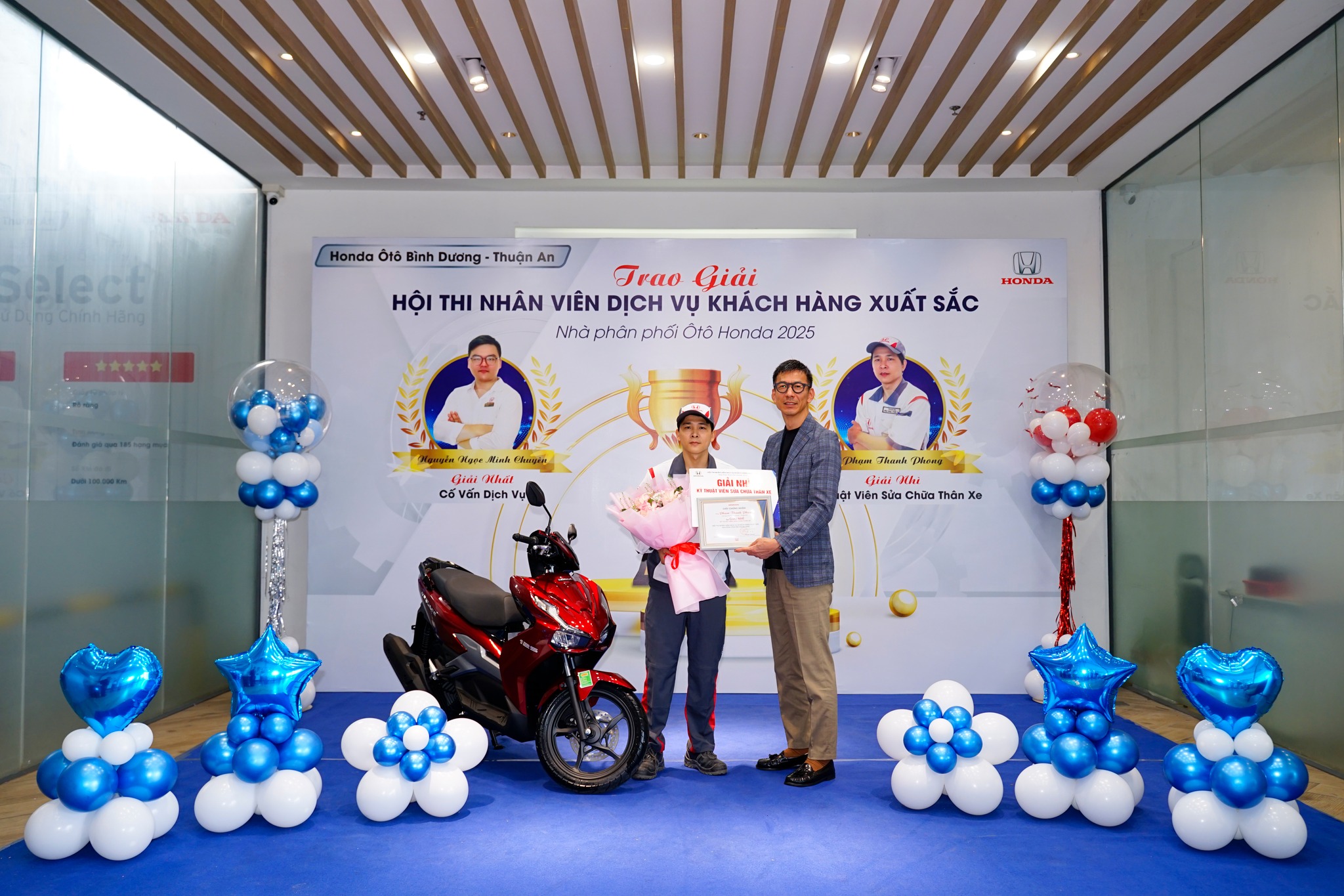 574617698 1530848331851015 6331748591848154276 n VINH DỰ LỚN – NIỀM TỰ HÀO CỦA HONDA ÔTÔ BÌNH DƯƠNG – THUẬN AN