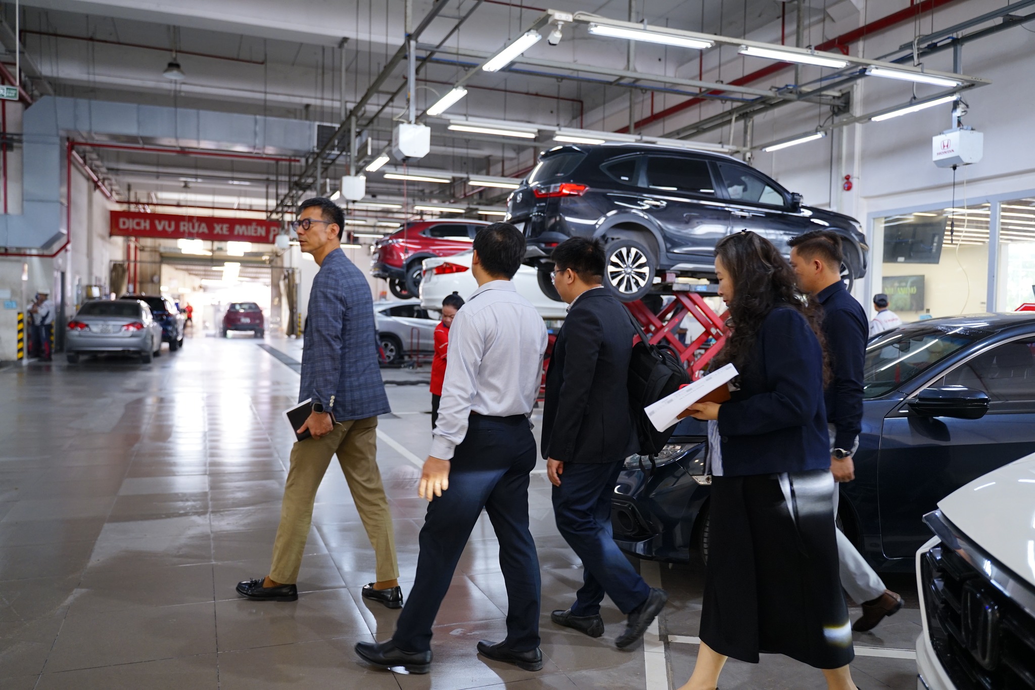 577039273 1530848611850987 6278696897303600875 n VINH DỰ LỚN – NIỀM TỰ HÀO CỦA HONDA ÔTÔ BÌNH DƯƠNG – THUẬN AN