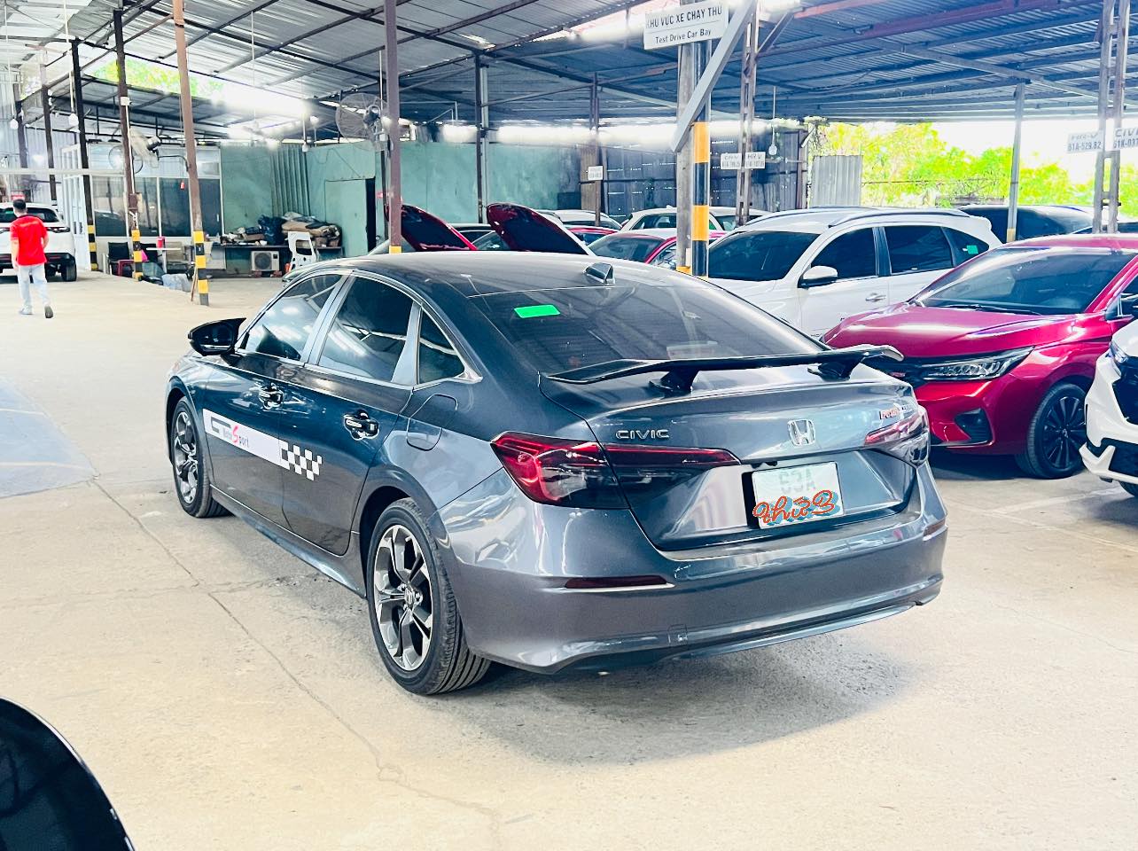 595412880 26392092900380785 6860977434156978279 n XE HONDA CIVIC G ĐÃ QUA SỬ DỤNG CHÍNH HÃNG HONDA Ô TÔ HỒ CHÍ MINH