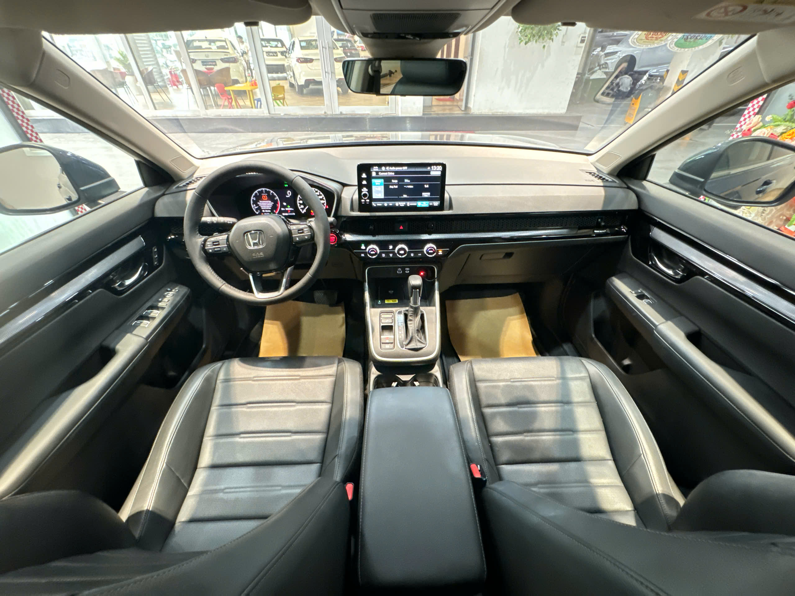 z7507255181865 bdb915468ad1e7cd979d3c004394ba53 Bán Honda CR-V L 2023 Đăng Ký 04/2024 – Xe Lướt 5.000km - Xe đã qua sử dụng chính hãng Honda ô tô Bình Dương