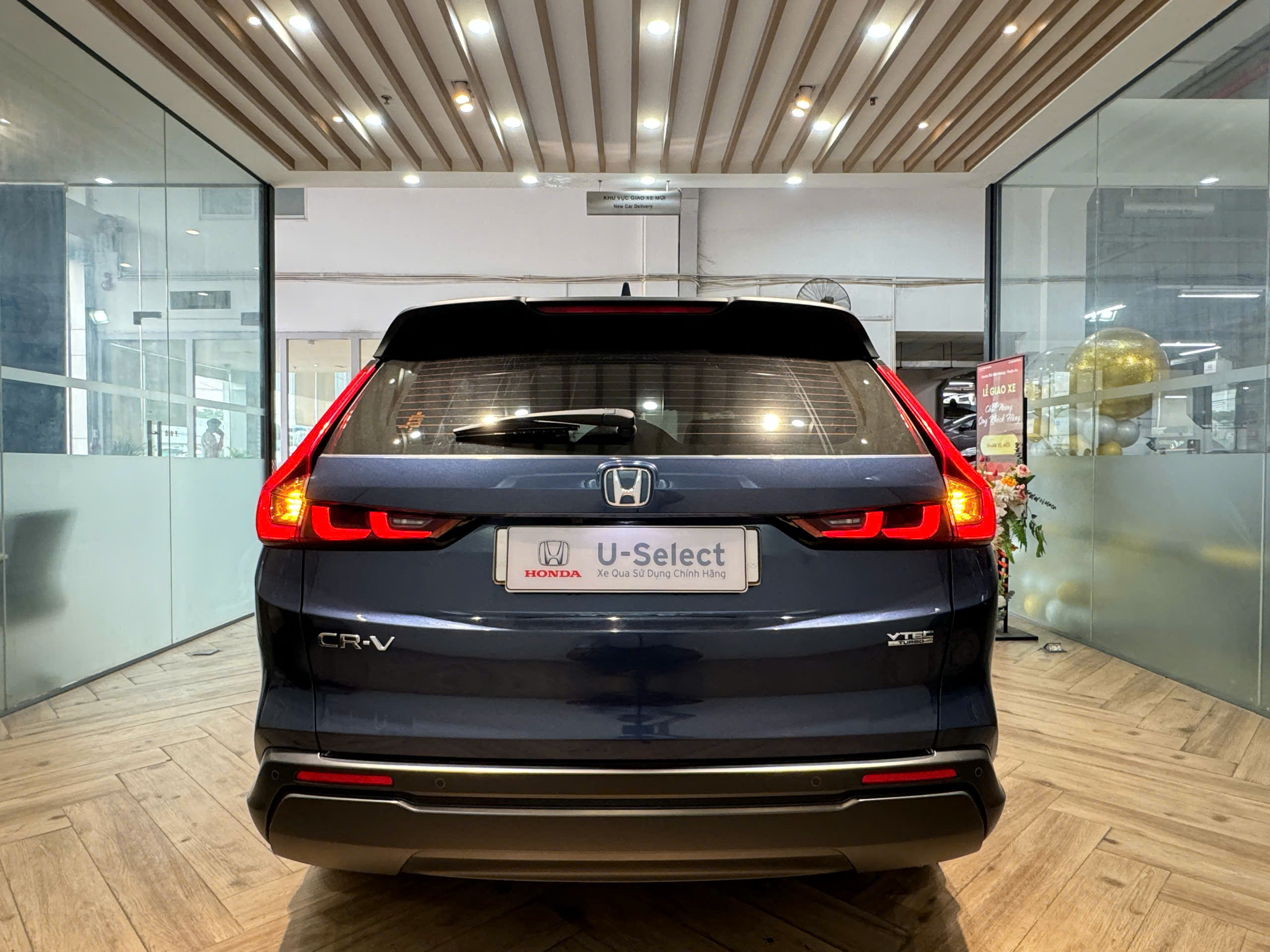 z7507255368872 b3ad23253531655dd312a3060d5471b3 Bán Honda CR-V L 2023 Đăng Ký 04/2024 – Xe Lướt 5.000km - Xe đã qua sử dụng chính hãng Honda ô tô Bình Dương